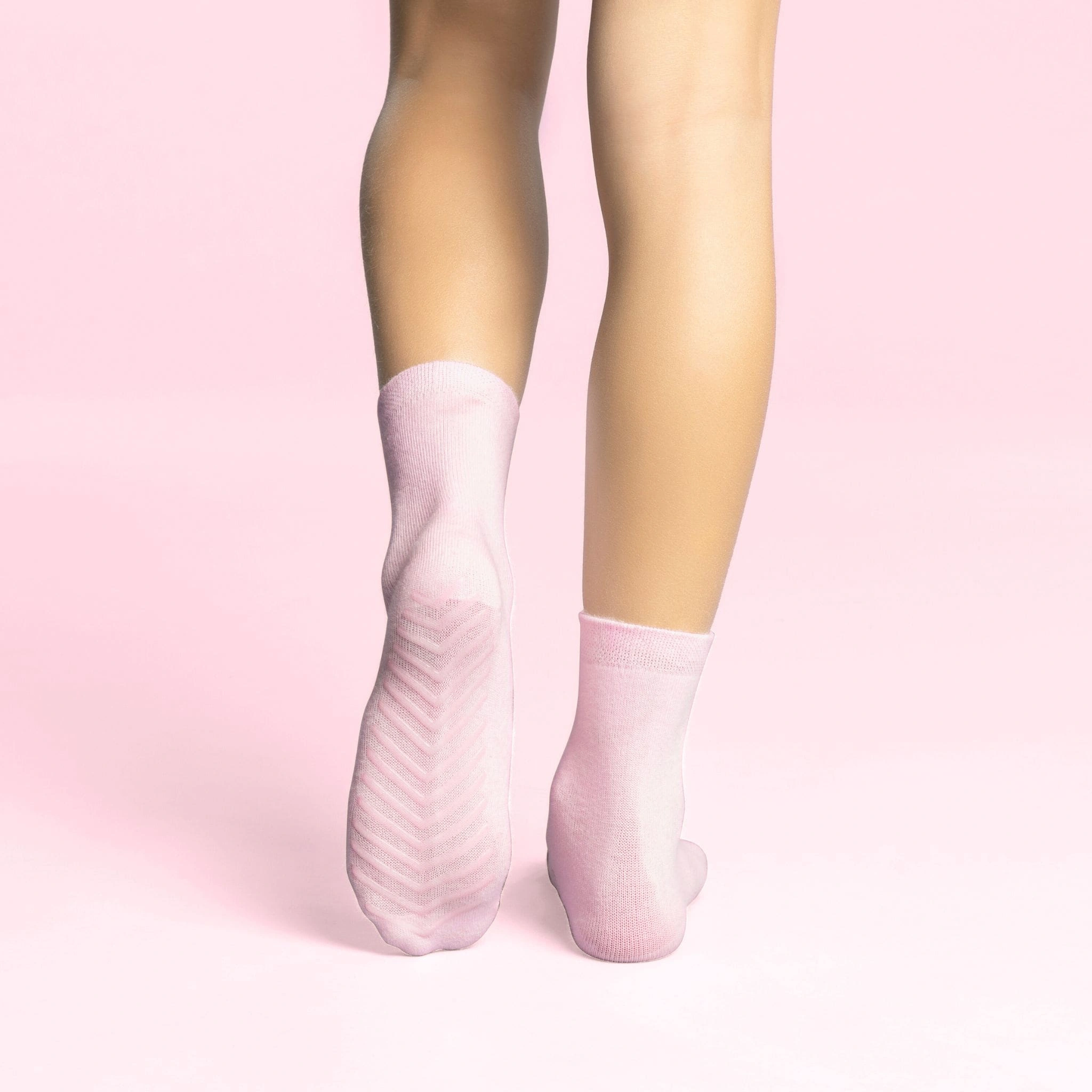 Cozy Grip Socks: 4-Pack for Little Explorers - Perfect for Tiny Feet!
